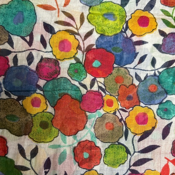 Colorful floral scarf - Picture 2 of 3